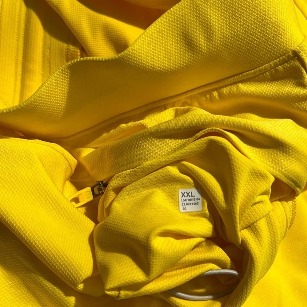 NWT LULULEMON License To Train Shorts 7